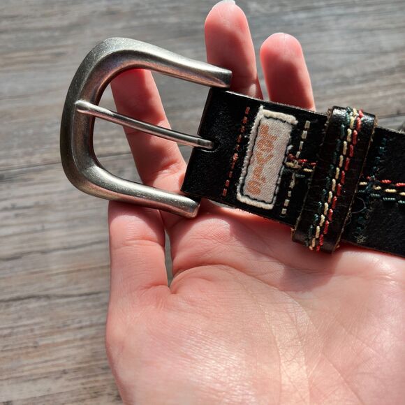 Levi’s Vintage Black Leather Belt Triple Stitch Red Yellow Teal Silver Size 34 main image 4